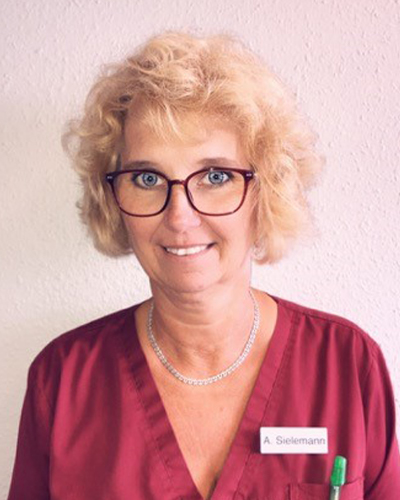 Anja Sielemann Fachangestellte für gastroenterologische Endoskopie CED-Nurse